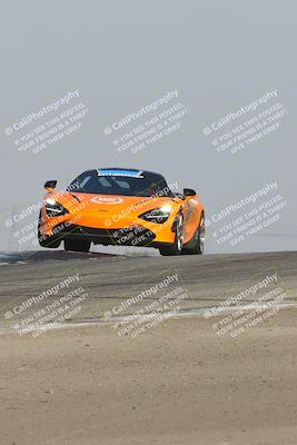 media/Nov-10-2024-GTA Finals Buttonwillow (Sun) [[9486b6e4c5]]/Group 1/Session 2 (Grapevine)/